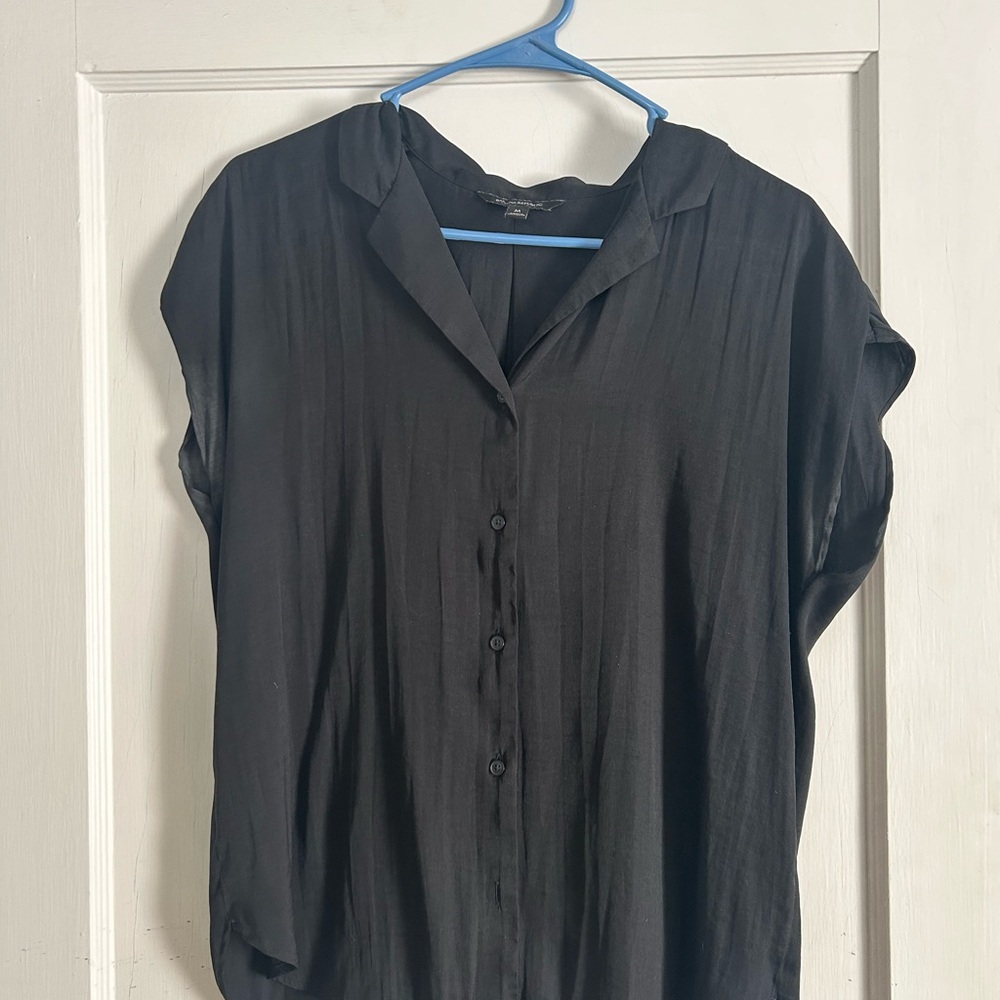 Banana Republic Black Button Down Shirt